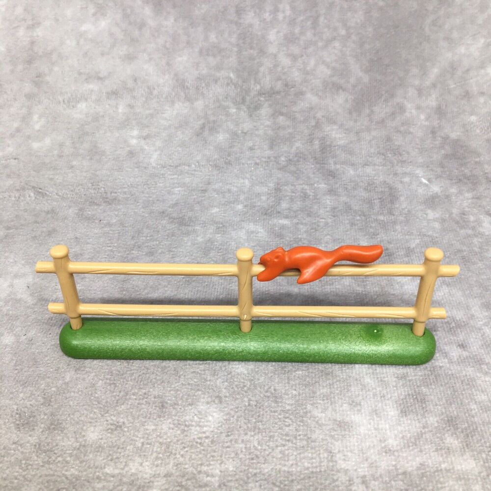 Playmobil Light Color Fence w/Squirrel